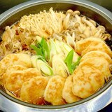 麺つゆで簡単！きのこと長芋餅のほっこり鍋